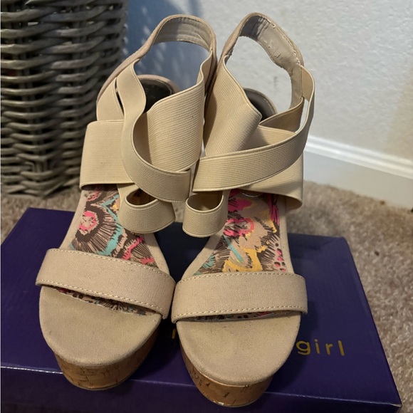 Madden Girl Tan/Nude Wedge Sandals - Picture 1 of 6